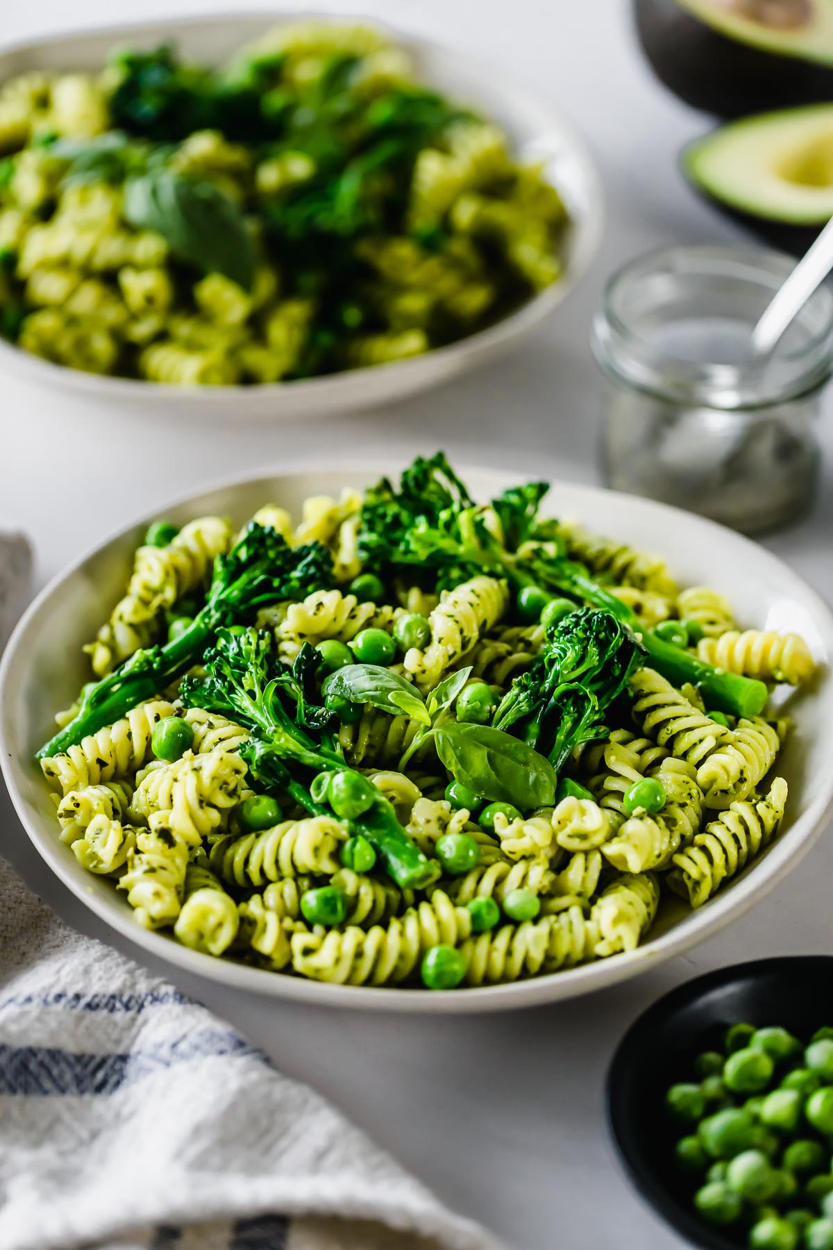 EXCLUSIVE: Avocado Pesto Pasta with Broccolini & Peas